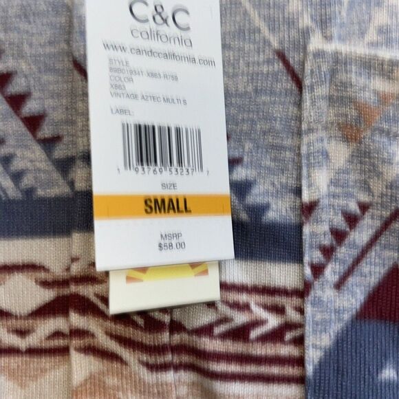 C&C California S Aztec Print Soft Button Up Casual Shirt NWT - Picture 6 of 6